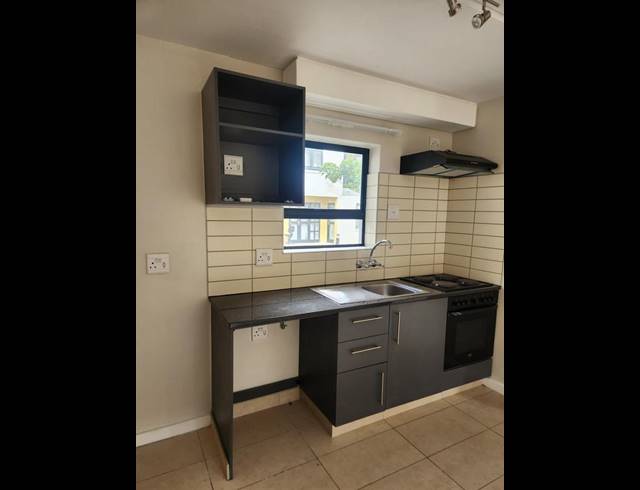 1 BEDROOM PROPERTY TO RENT IN DIEP RIVER